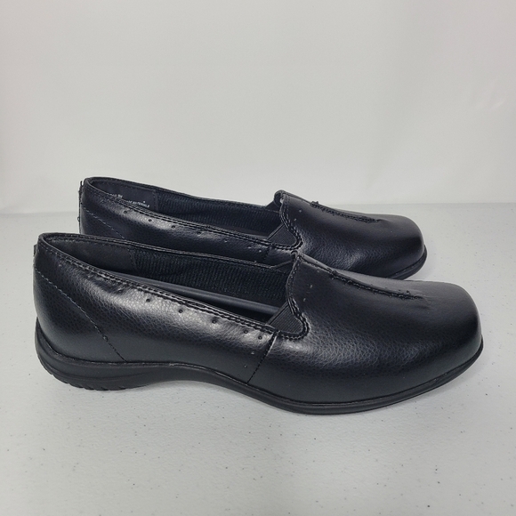 NIB Easy Street Purpose Black Leather Slip On Shoes - Picture 4 of 8